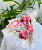 Blush Bloom – Premium Accessories Gift Bouquet